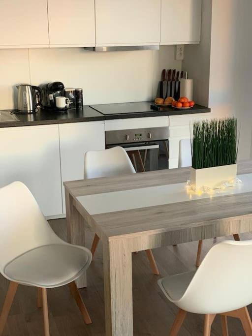 Pourquoi Notre T3 Avec Parking Est Pour Vous ? Apartamento Lille Exterior foto