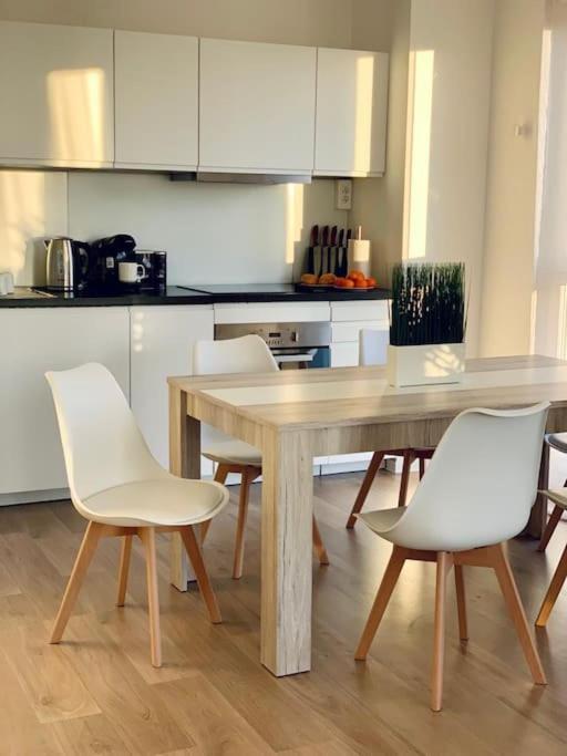 Pourquoi Notre T3 Avec Parking Est Pour Vous ? Apartamento Lille Exterior foto